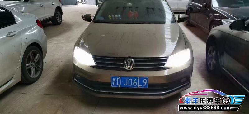 16年大众速腾轿车抵押车出售