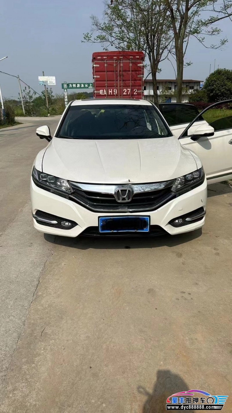 17年本田思铂睿轿车抵押车出售