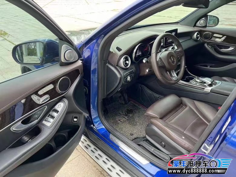 18年奔驰GLC轿车抵押车出售