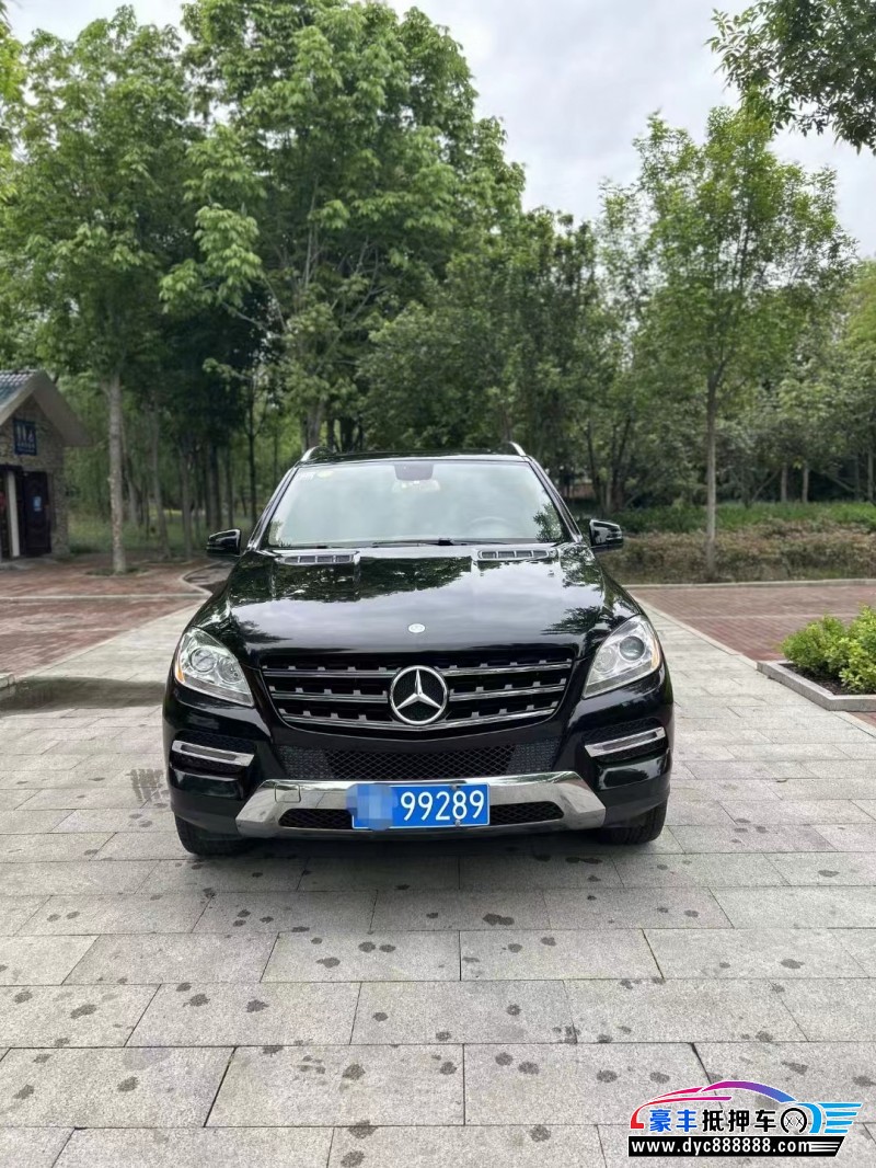 14年奔驰ML轿车抵押车出售