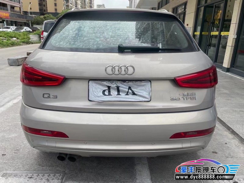 15年奥迪Q3轿车抵押车出售