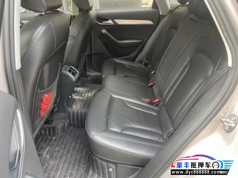 15年奥迪Q3轿车抵押车出售