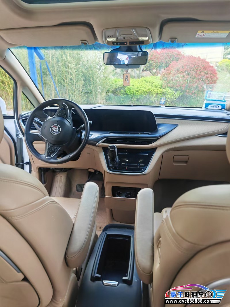 20年别克GL8MPV抵押车出售