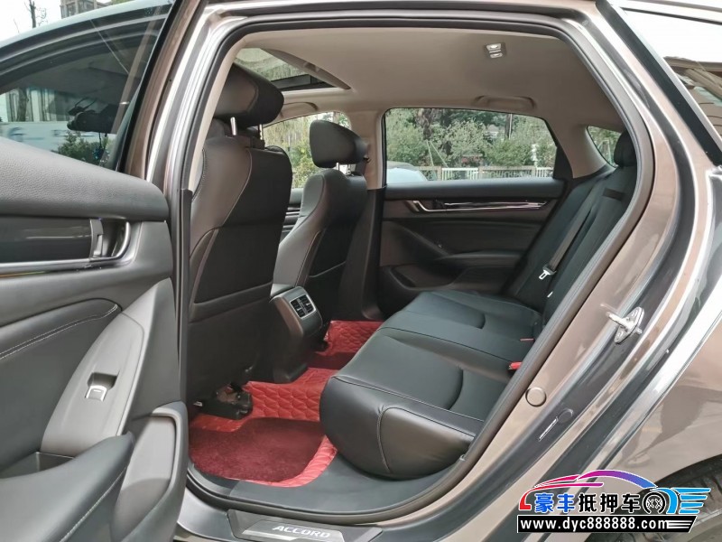 20年本田雅阁轿车抵押车出售