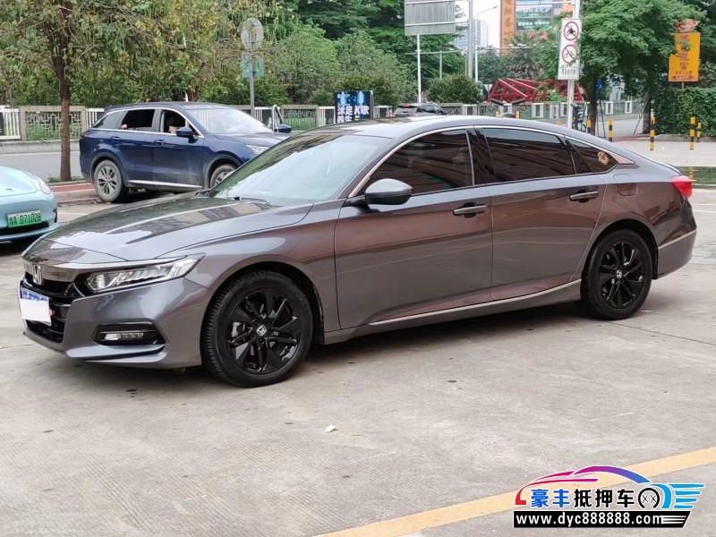 20年本田雅阁轿车抵押车出售