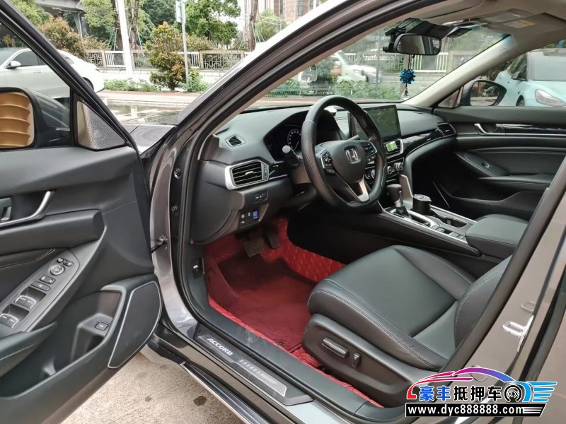 20年本田雅阁轿车抵押车出售