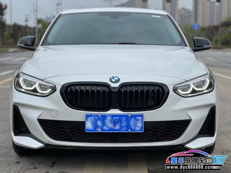 22年宝马1系轿车抵押车出售