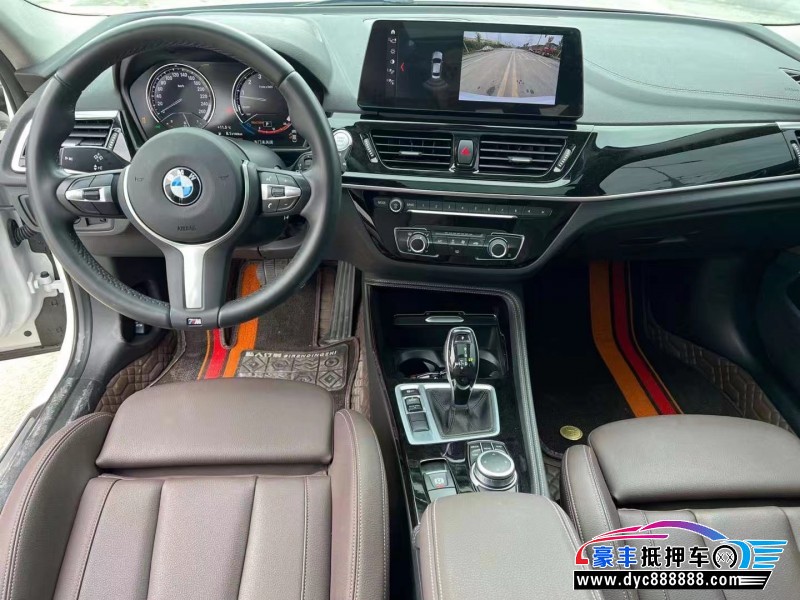 22年宝马1系轿车抵押车出售