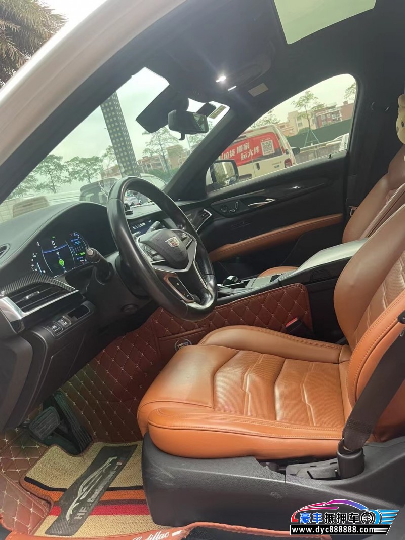 16年凯迪拉克CT6轿车抵押车出售