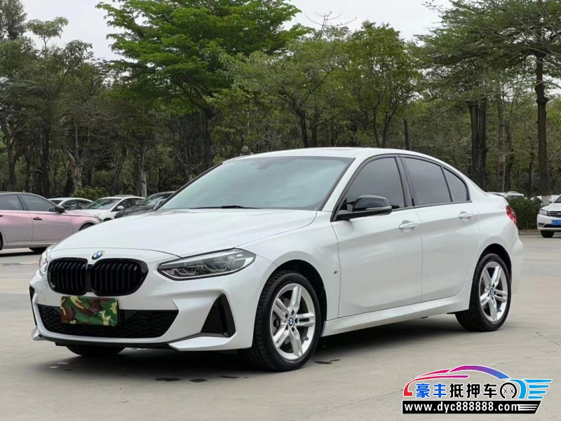 22年宝马1系轿车抵押车出售