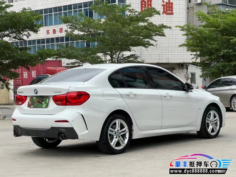 22年宝马1系轿车抵押车出售