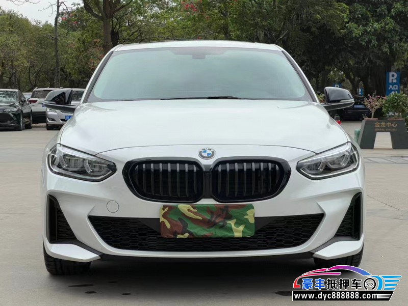 22年宝马1系轿车抵押车出售