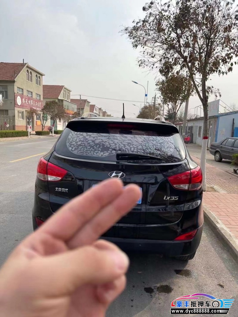 13年现代ix35SUV抵押车出售