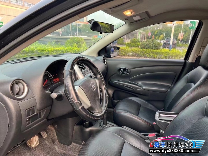 17年日产阳光轿车抵押车出售