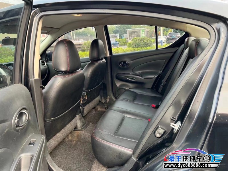 17年日产阳光轿车抵押车出售