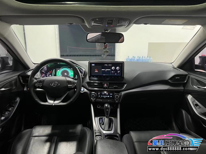 19年现代菲斯塔轿车抵押车出售