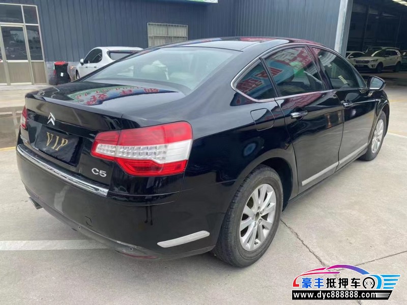 13年雪铁龙C5轿车抵押车出售