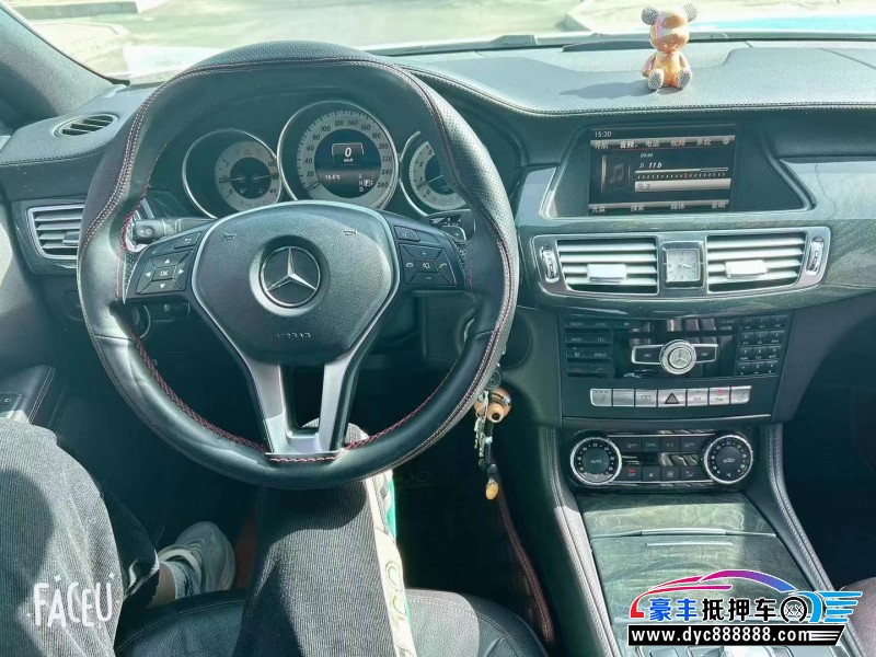 15年奔驰CLS轿车抵押车出售