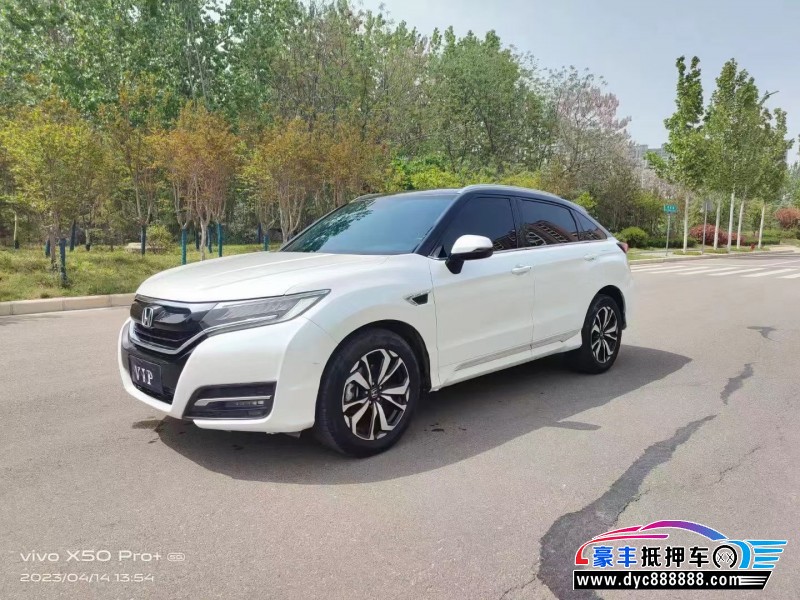 18年本田UR-V轿车抵押车出售