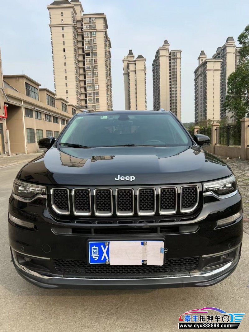 18年Jeep指挥官轿车抵押车出售