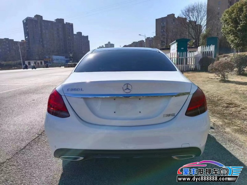 21年奔驰C级轿车抵押车出售