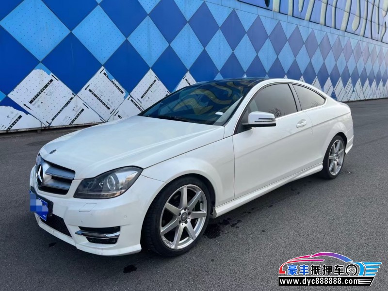 13年奔驰C级(进口)轿车抵押车出售