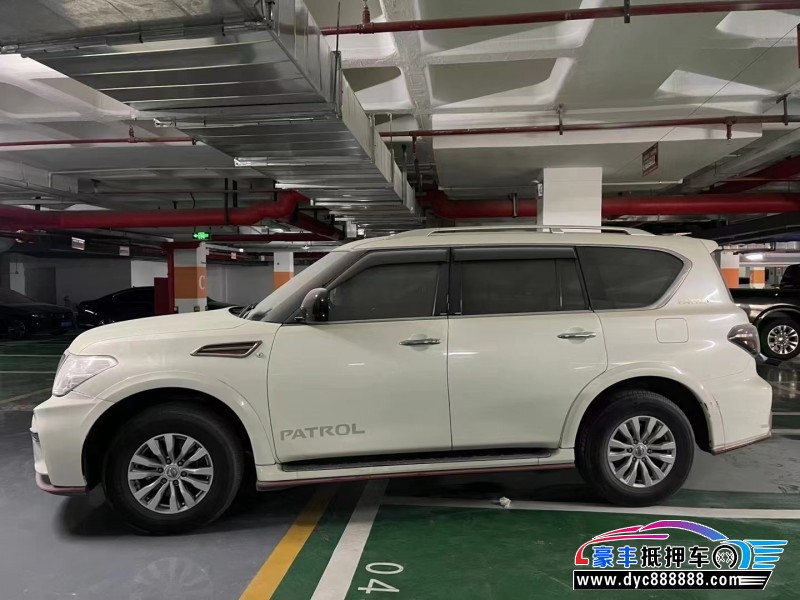 17年日产途乐轿车抵押车出售