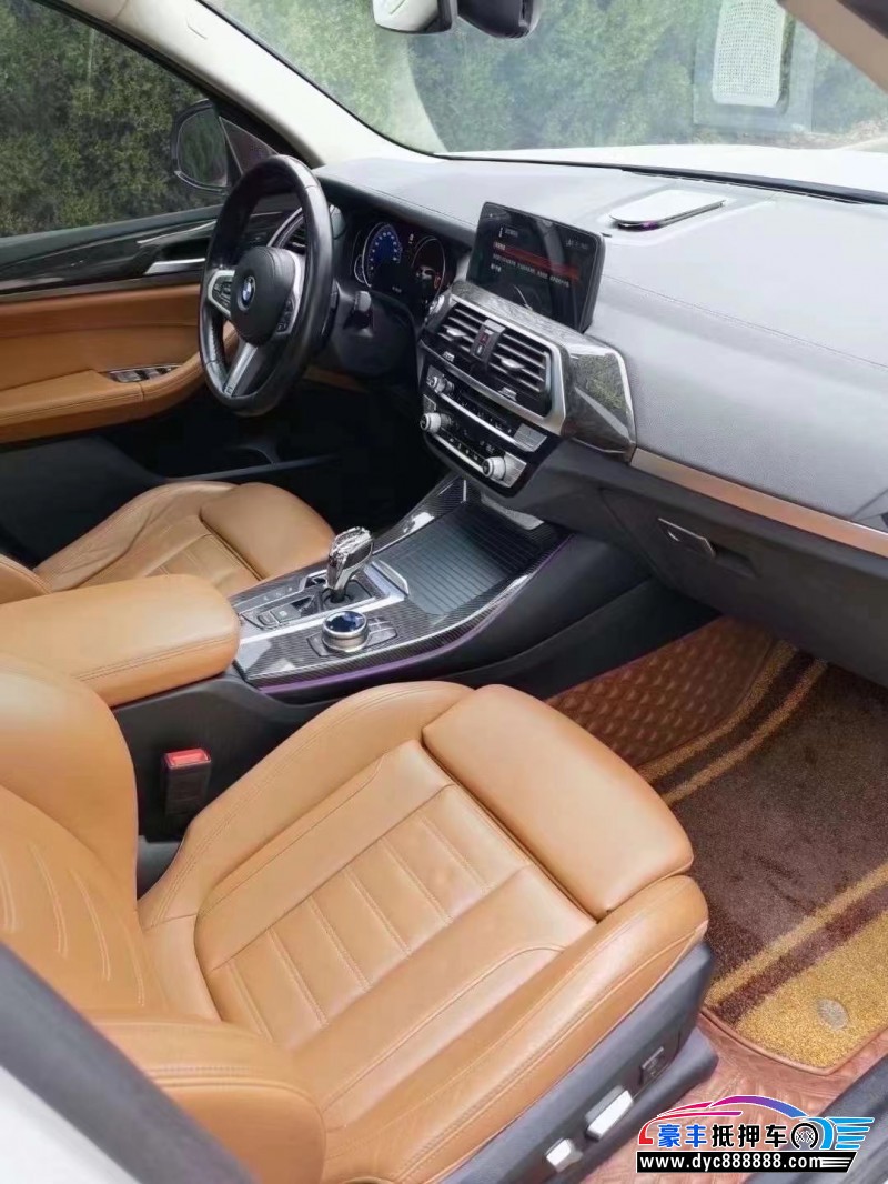 18年宝马X3轿车抵押车出售