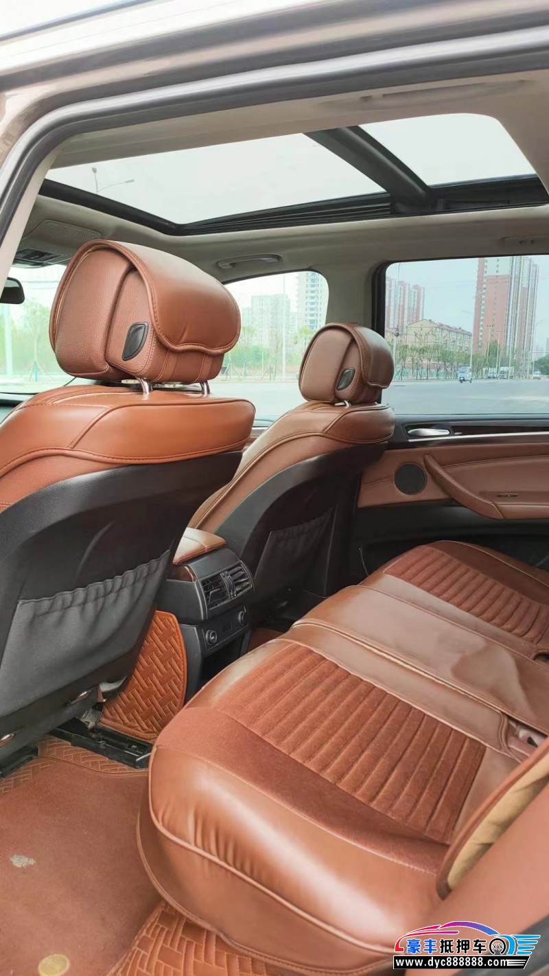 13年宝马X5轿车抵押车出售