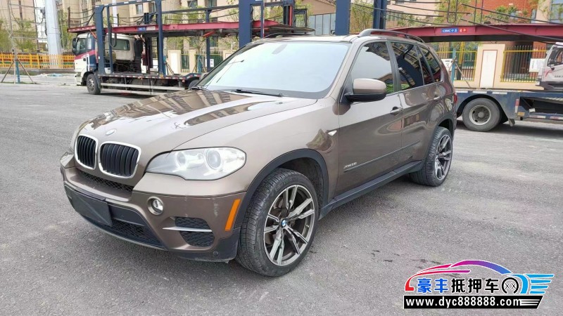 13年宝马X5轿车抵押车出售