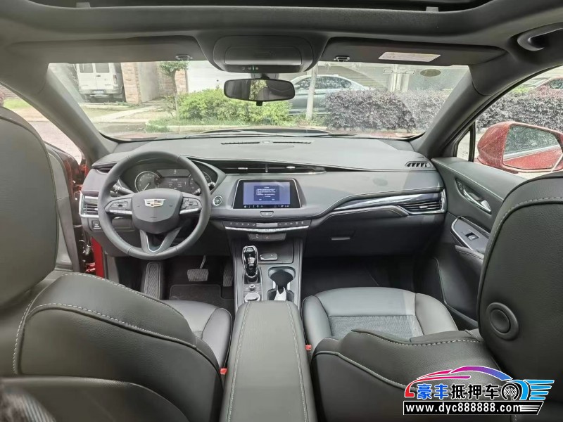 23年凯迪拉克XT4轿车抵押车出售