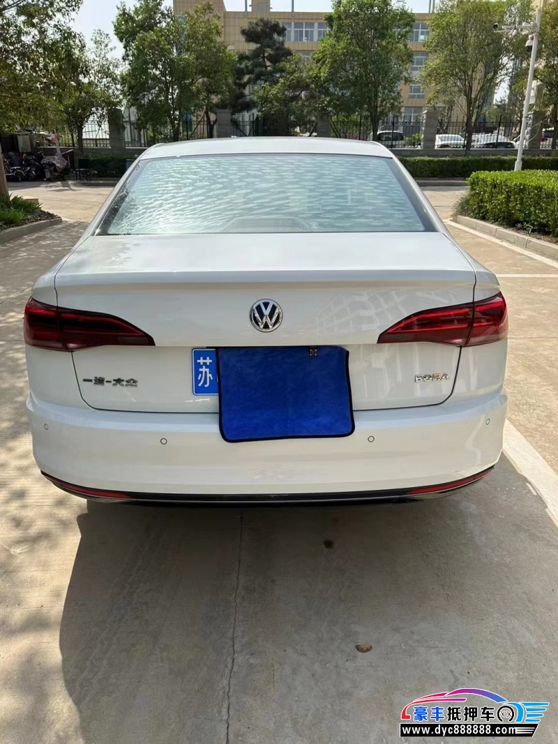 18年大众宝来轿车抵押车出售