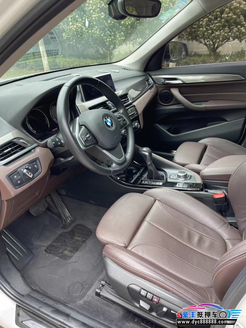 19年宝马X1轿车抵押车出售
