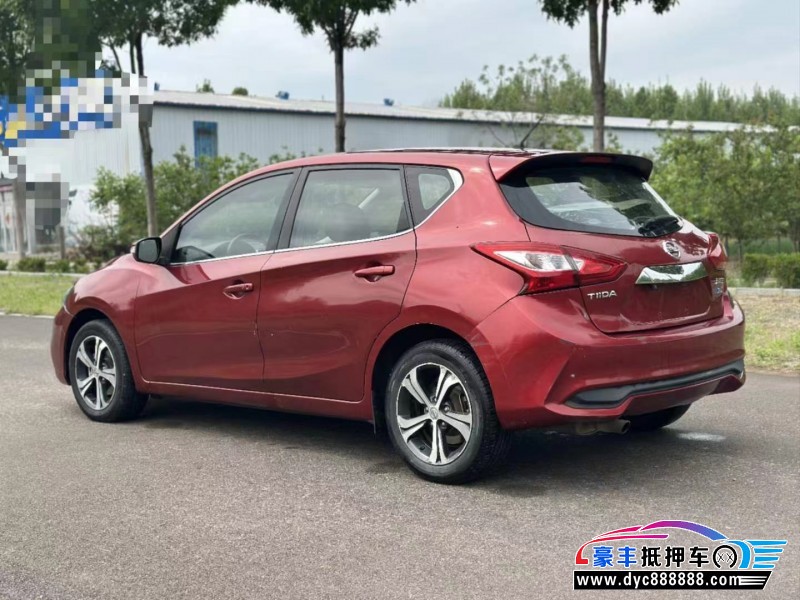 16年日产骐达轿车抵押车出售