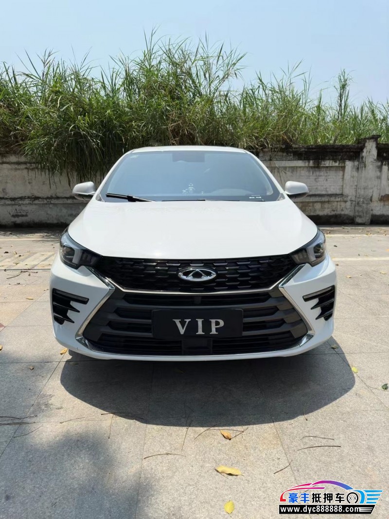 22年奇瑞艾瑞泽5轿车抵押车出售