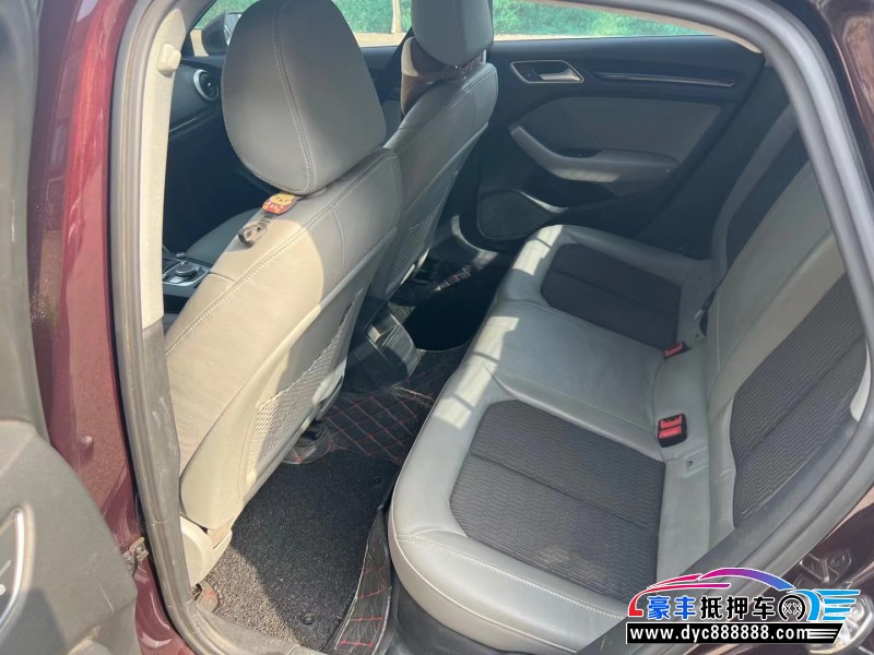 17年奥迪A3轿车抵押车出售