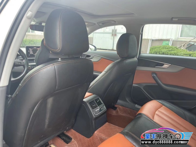 17年奥迪A4轿车抵押车出售