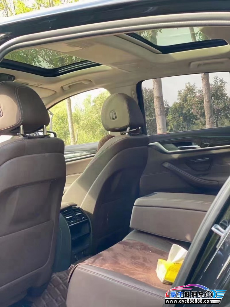 18年宝马5系轿车抵押车出售