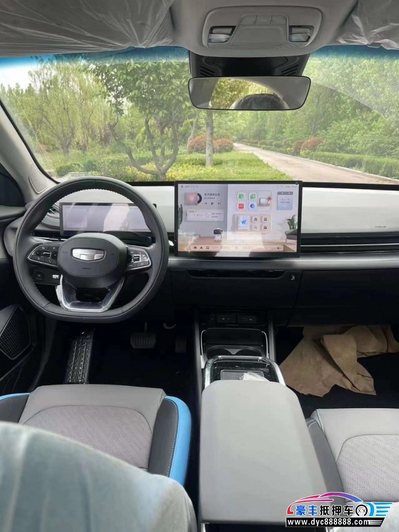 22年吉利几何轿车抵押车出售