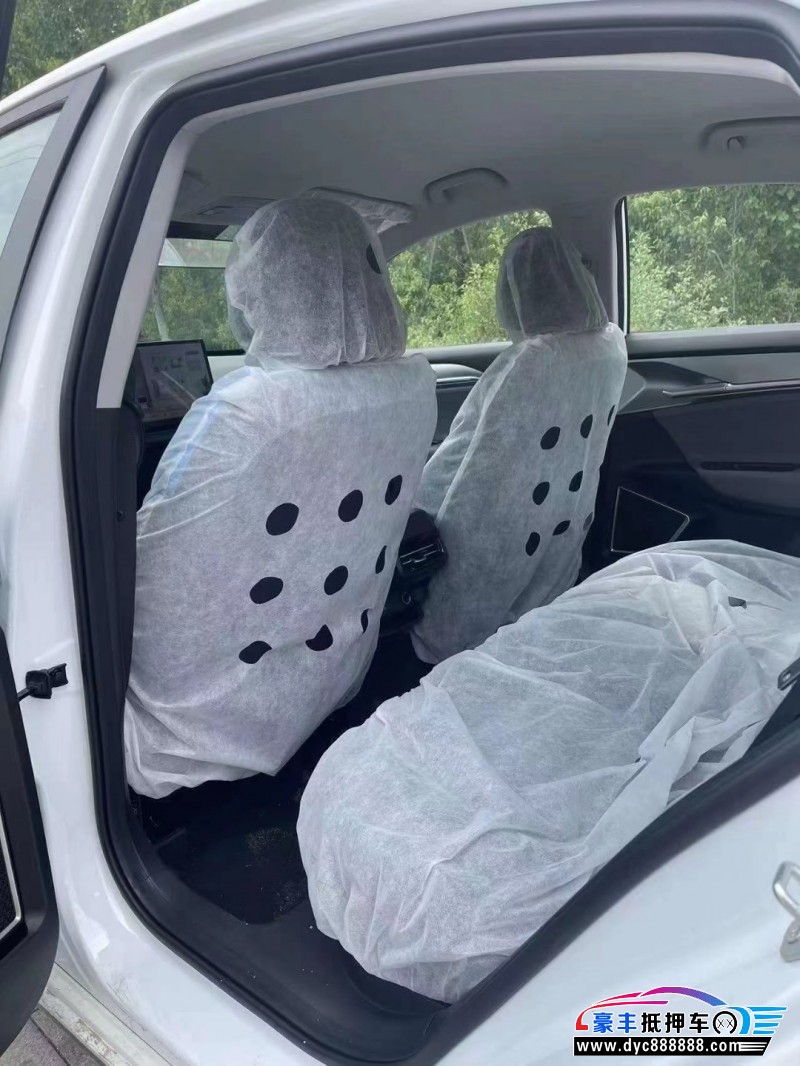 22年吉利几何轿车抵押车出售