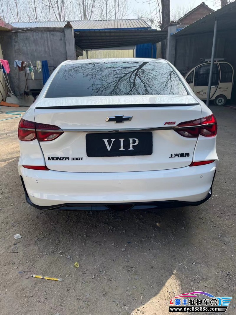 20年雪佛兰科鲁泽轿车抵押车出售