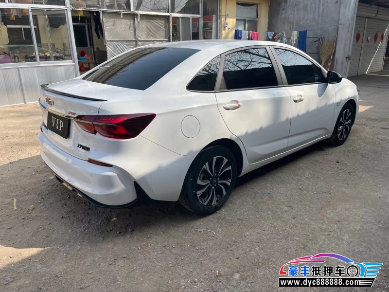 20年雪佛兰科鲁泽轿车抵押车出售