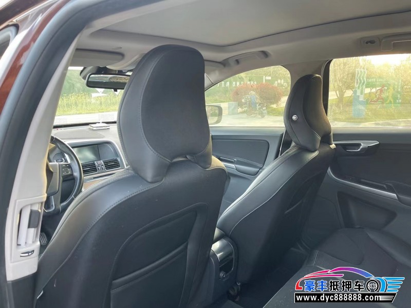 15年沃尔沃XC60SUV抵押车出售