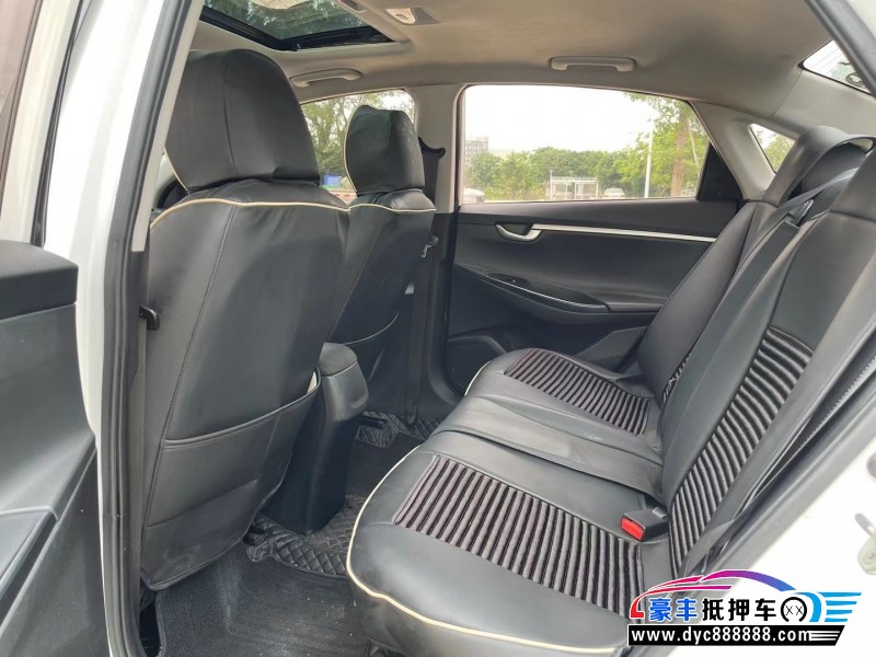 18年现代悦动轿车抵押车出售