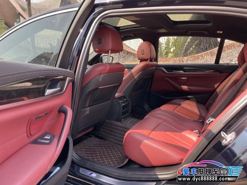 20年宝马5系轿车抵押车出售