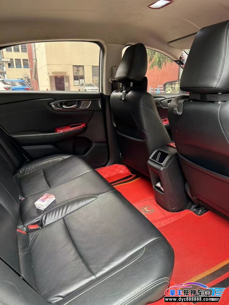 19年本田凌派轿车抵押车出售