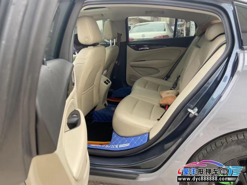 21年别克君威轿车抵押车出售