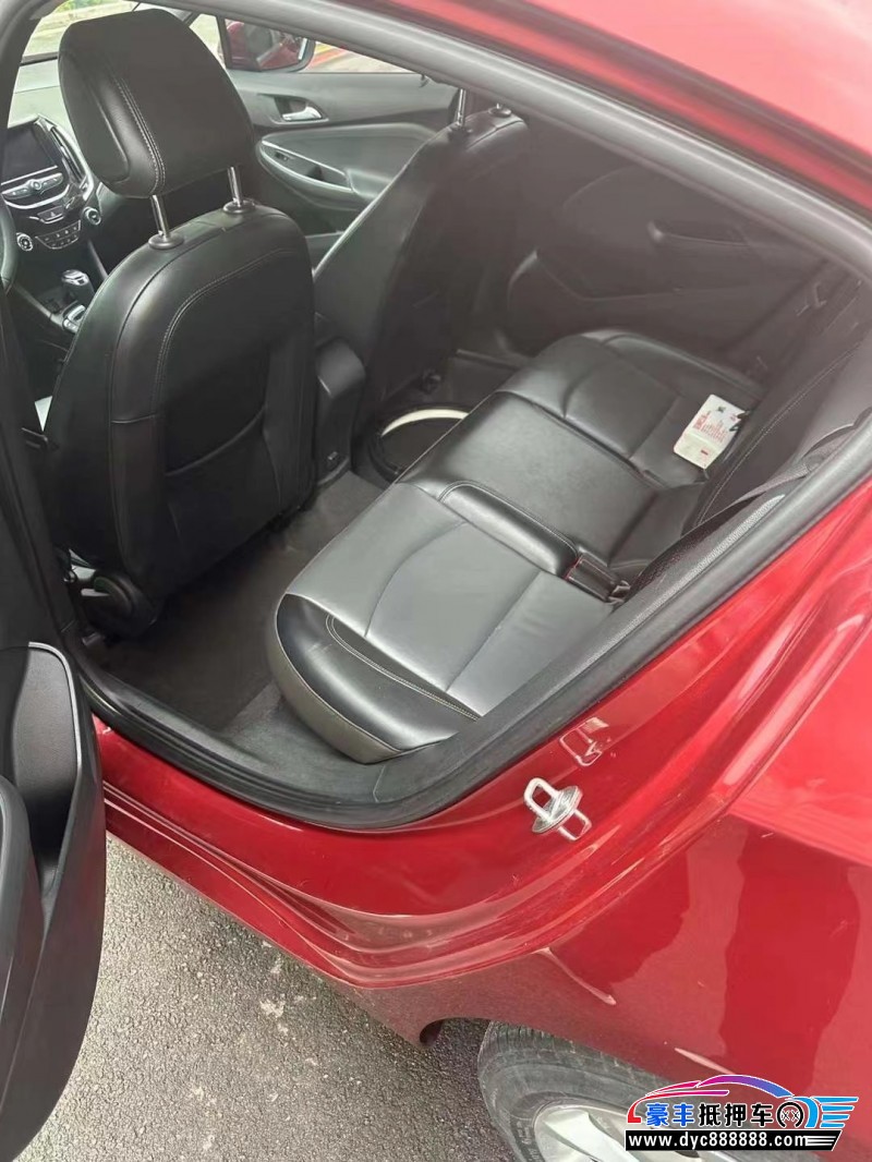 17年雪佛兰科鲁兹轿车抵押车出售