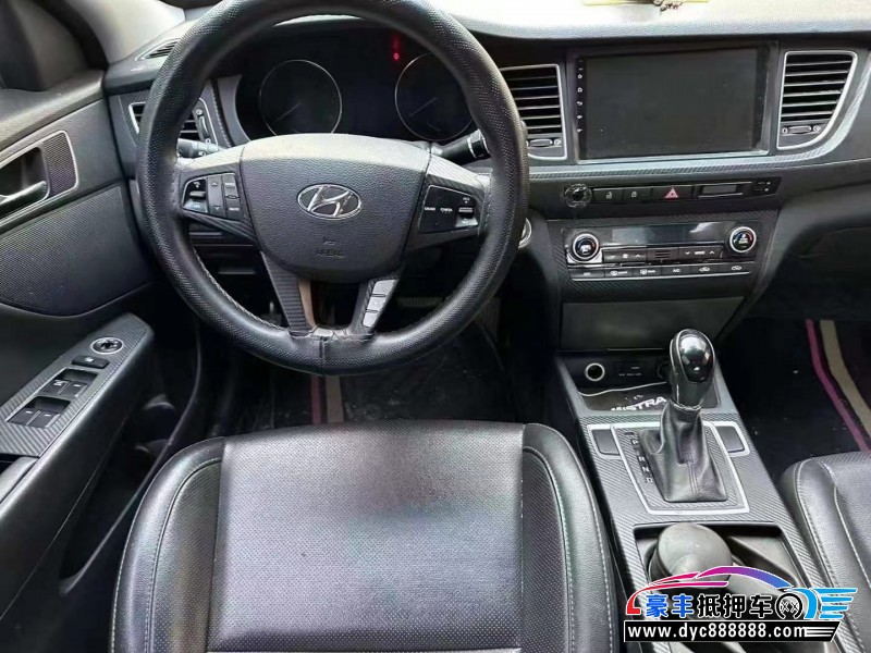 15年现代名图轿车抵押车出售