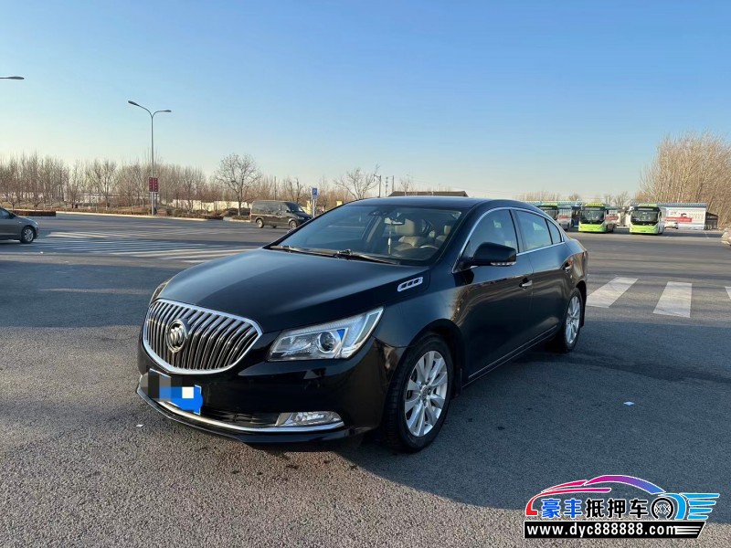 15年别克君越轿车抵押车出售